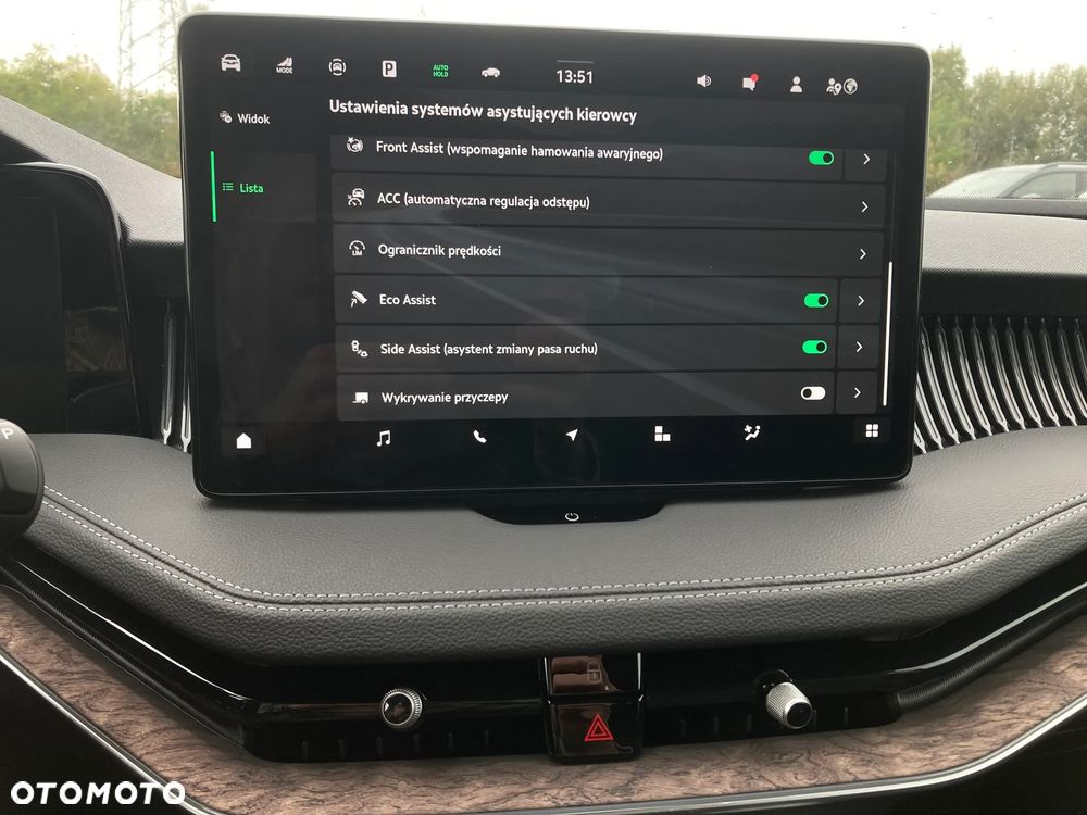Skoda Superb 2.0 TDI SCR 4x4 L&K DSG - 20