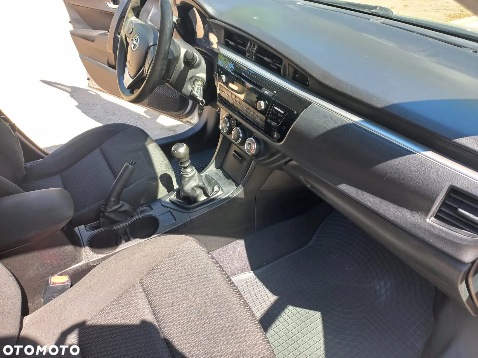 Toyota Corolla 1.6 2010 - 6