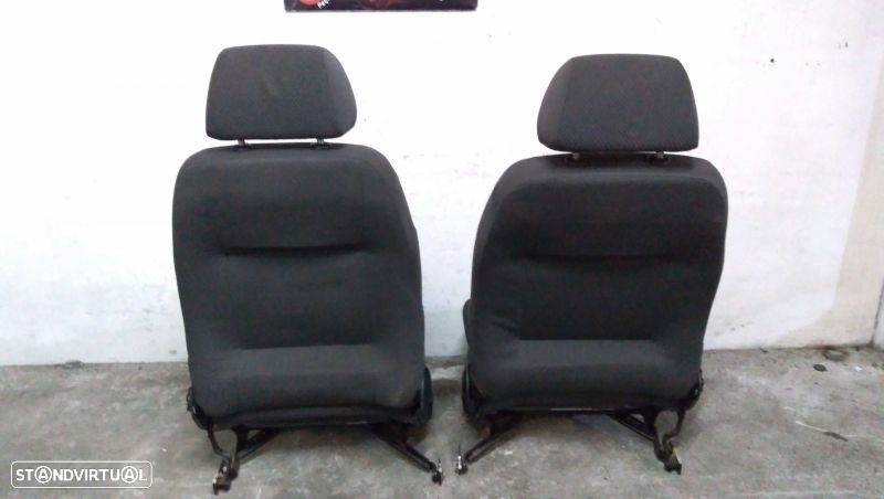 Estofos Da Frente Volkswagen Polo Classic (6V2) - 6