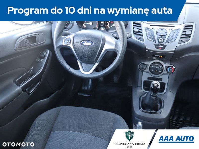 Ford Fiesta - 9