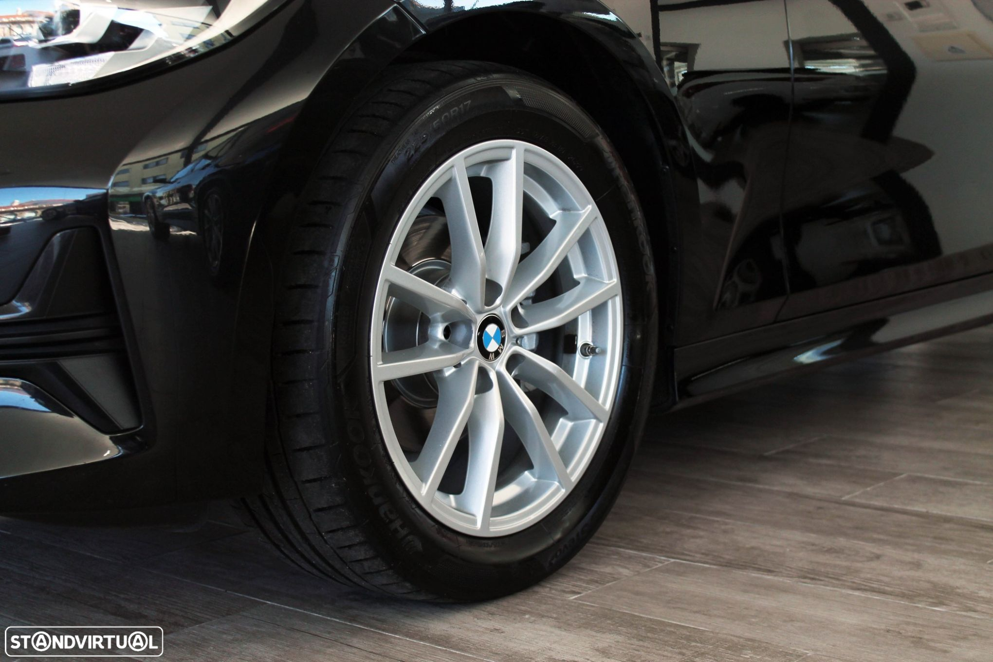 BMW 318 d Touring Auto - 11