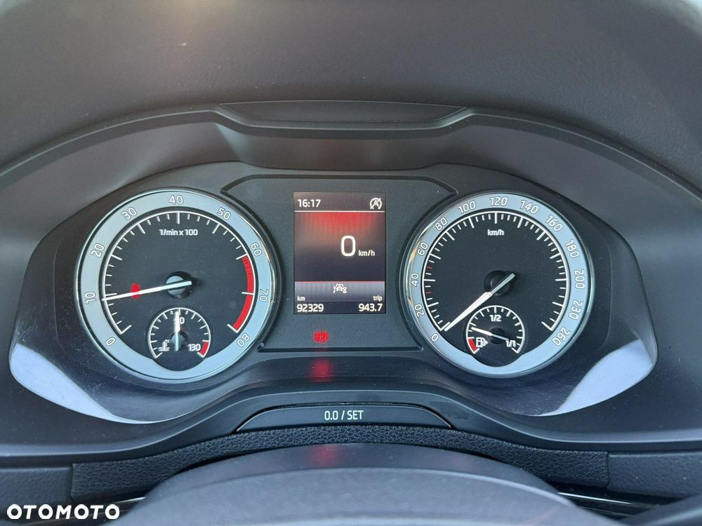 Skoda Karoq 1.5 TSI ACT GPF 4x2 Sportline - 2