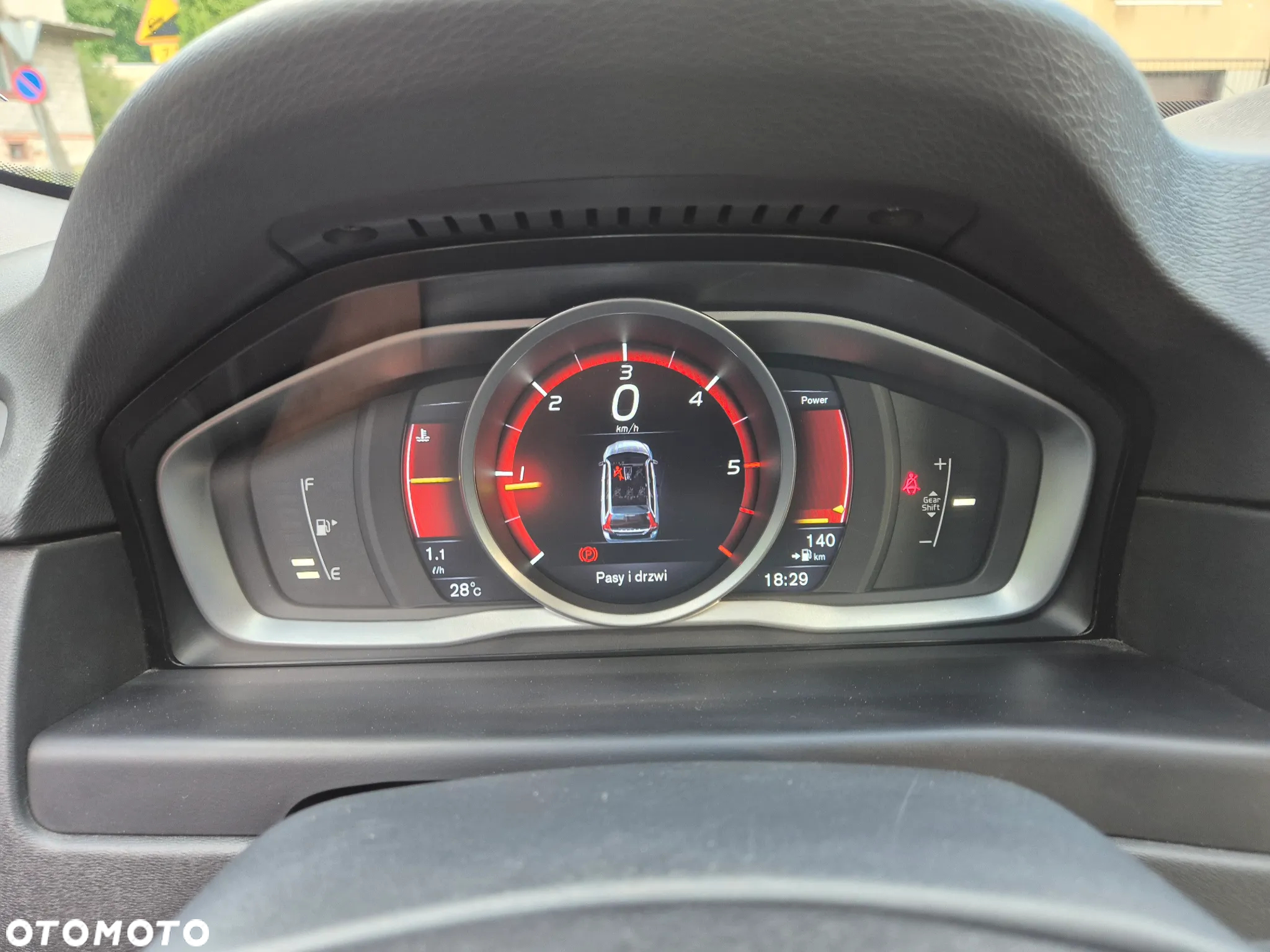 Volvo V70 D3 Drive-E Dynamic Summum - 28