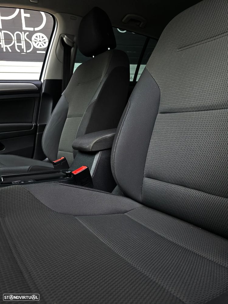 VW Golf Variant 1.6 TDi Highline - 53