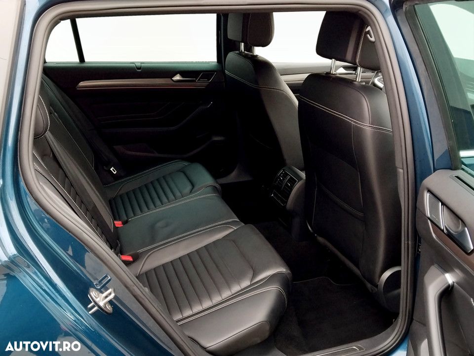 Volkswagen Passat Alltrack 2.0 TDI SCR DSG 4Motion - 19