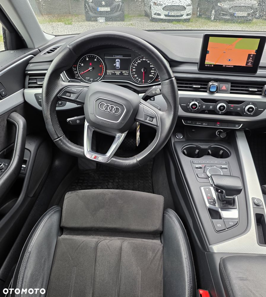Audi A4 Avant 40 TDI S tronic S line - 32