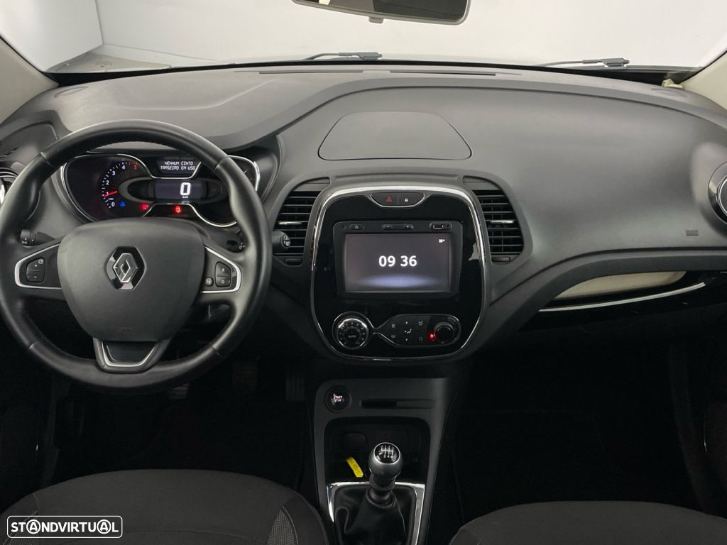 Renault Captur 1.5 dCi Exclusive - 10
