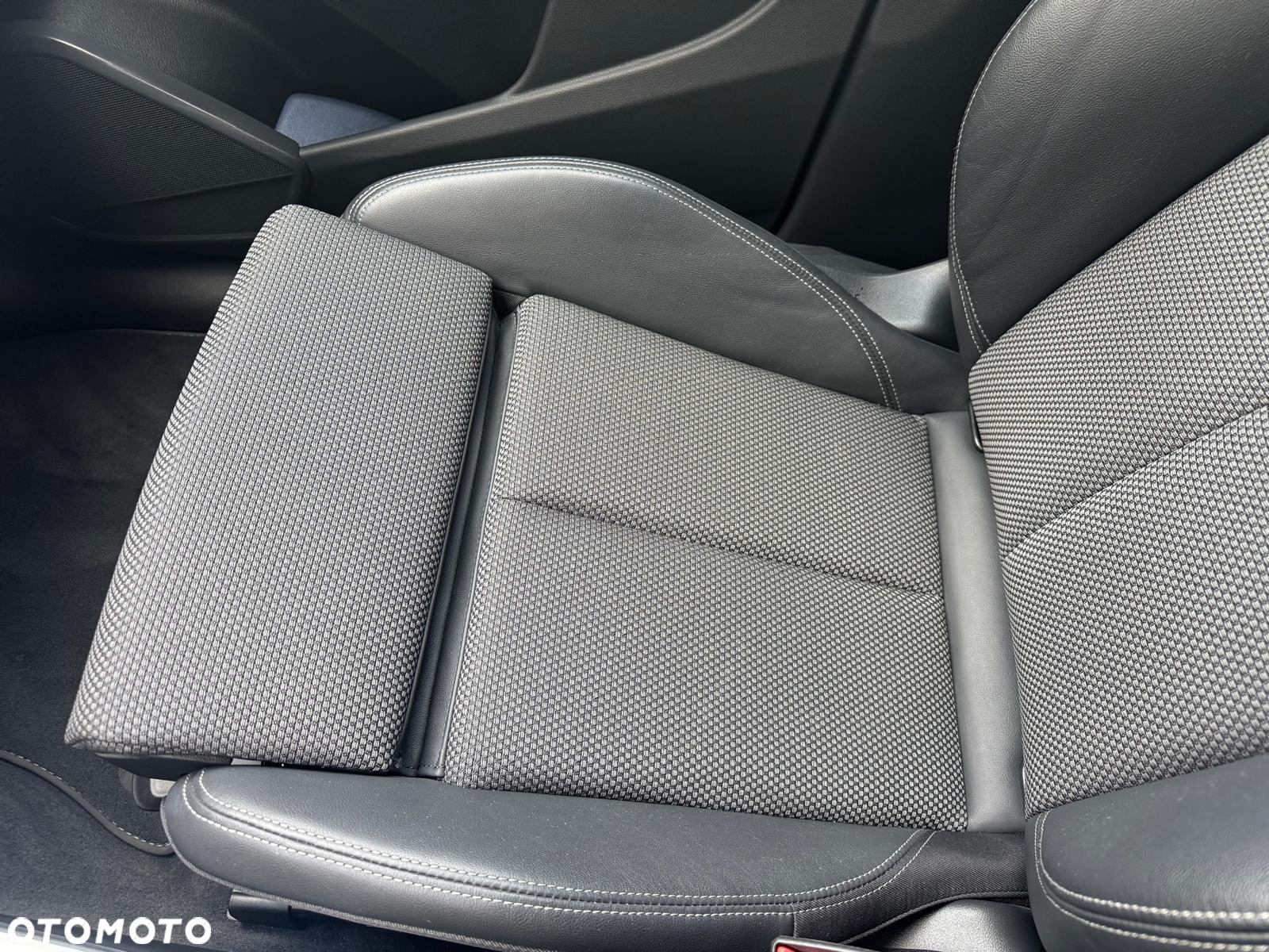 Audi Q5 50 TFSI e Quattro S Line S tronic - 26