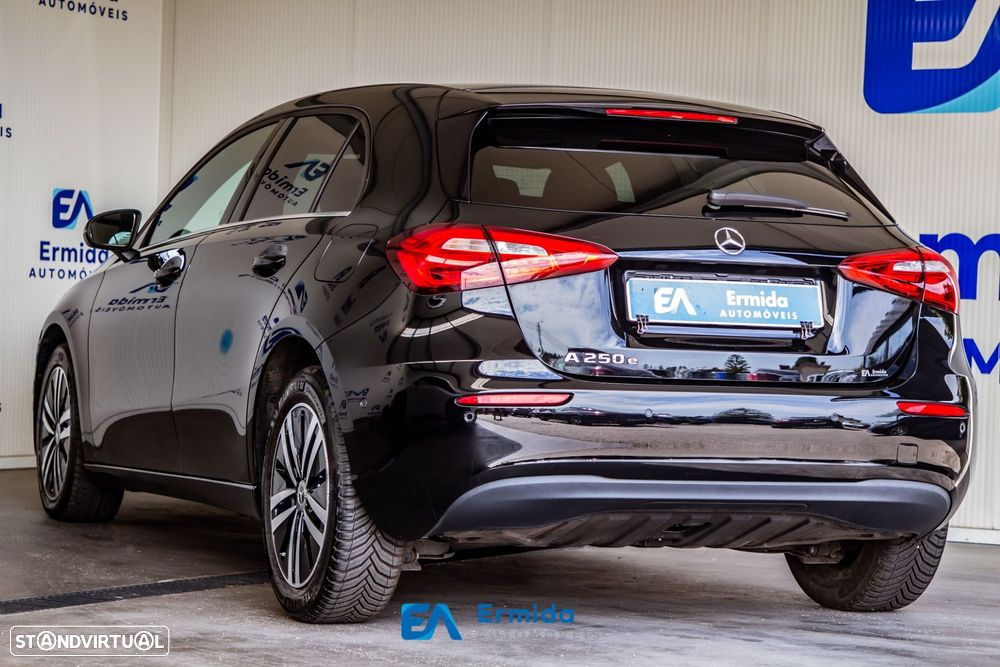 Mercedes-Benz A 250 - 7