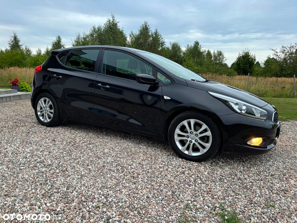 Kia Ceed 1.6 Crdi M Euro2012 - 4