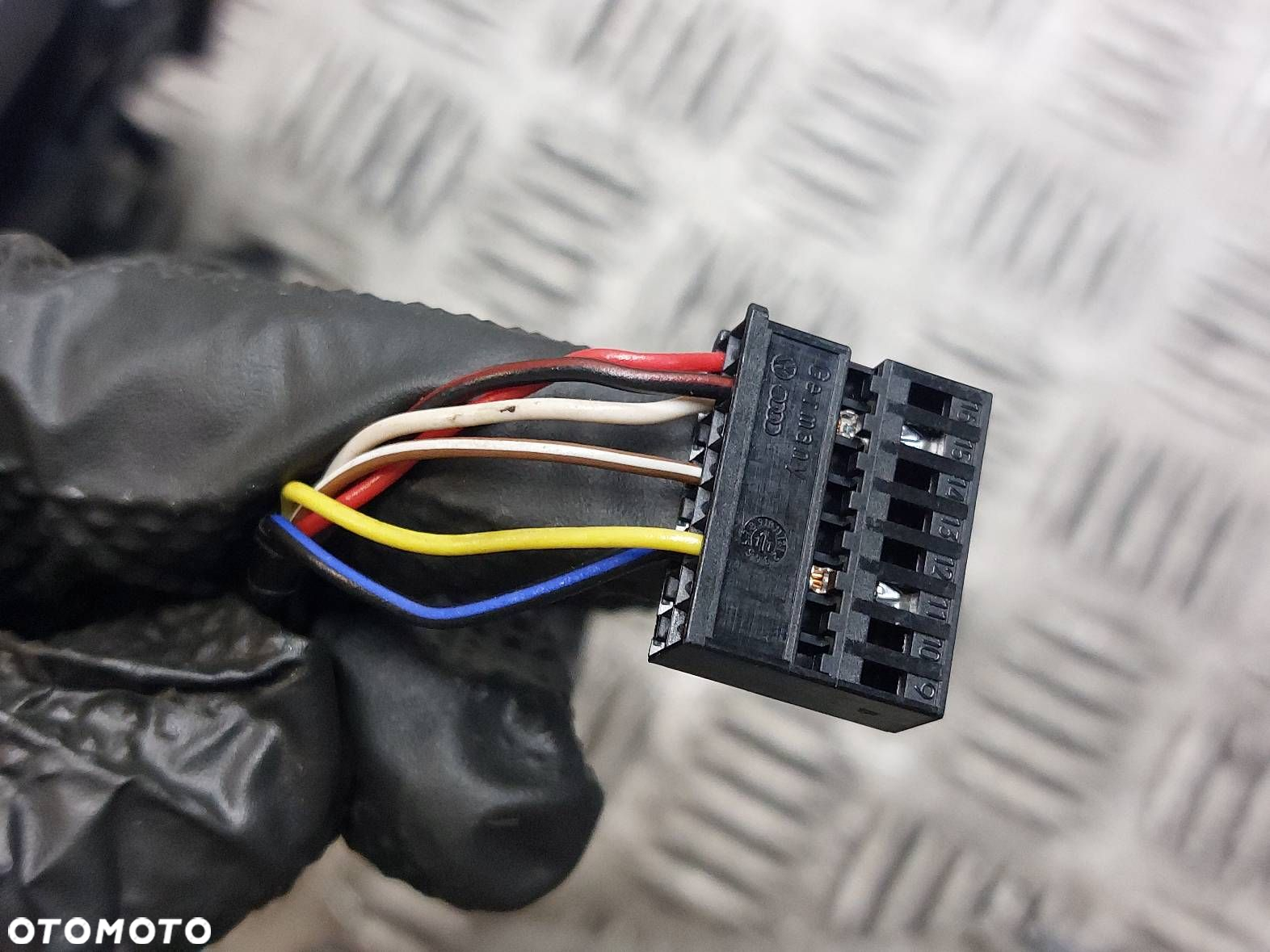 LUSTERKO PRAWE ELEKTRYCZNE AUDI A6 C7 LY9C 6 PIN UK - 8