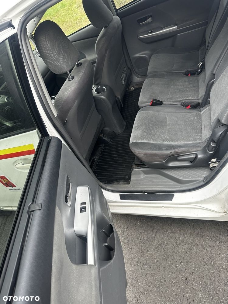 Toyota Prius+ 1.8 HSD Active - 16