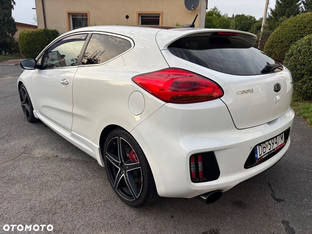 Kia Ceed 1.6 T-GDI GT-Challenge - 8