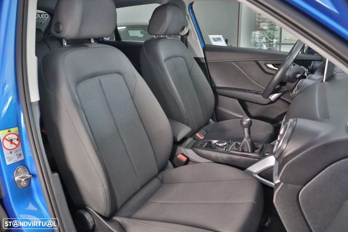 Audi Q2 1.6 TDI Design - 13