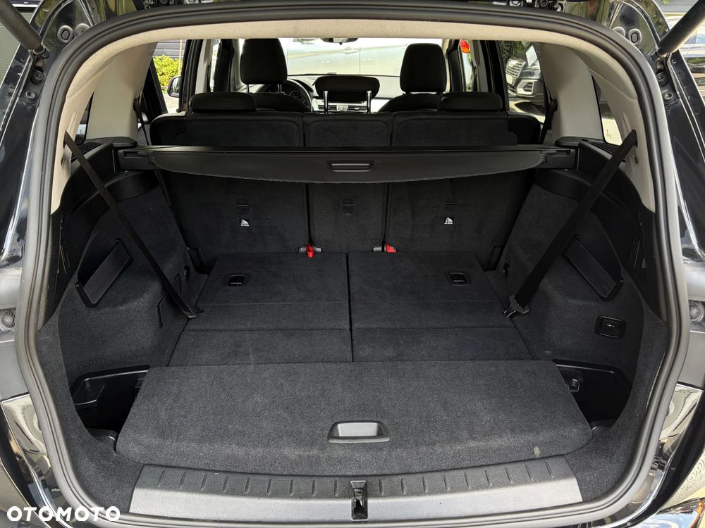 BMW Seria 2 218d Sport-Aut Advantage - 34