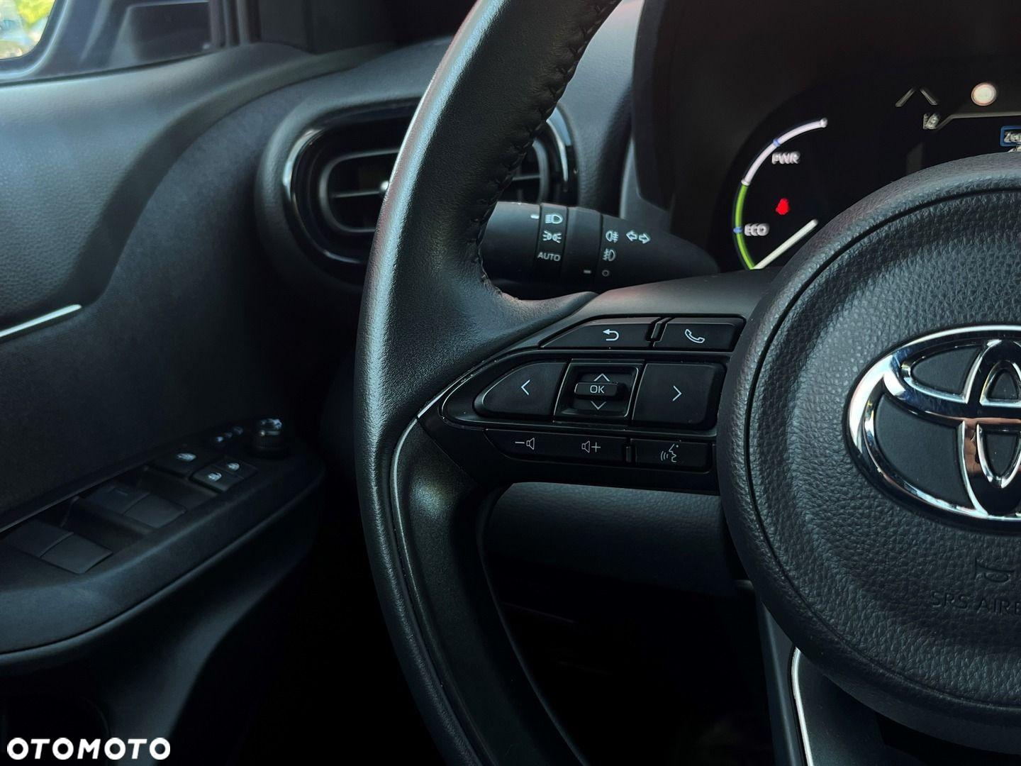 Toyota Yaris Cross - 17