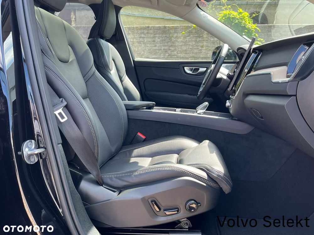 Volvo XC 60 - 18