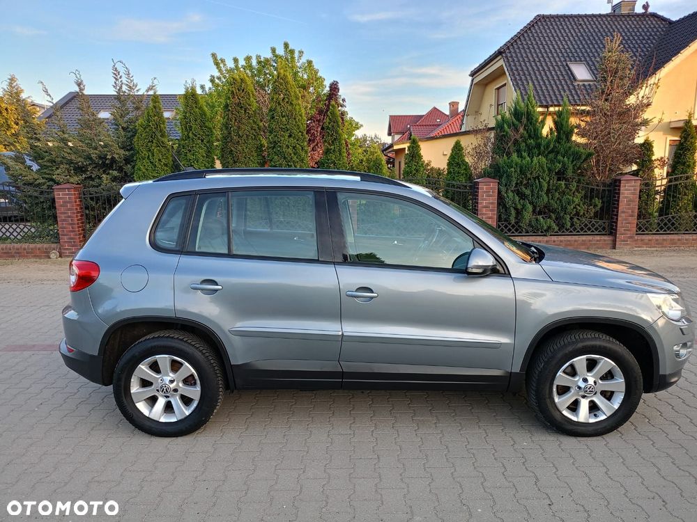 Volkswagen Tiguan - 8