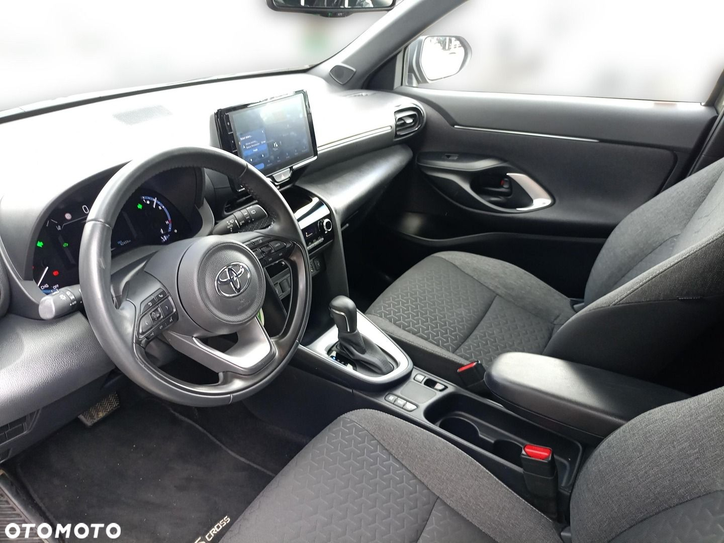 Toyota Yaris Cross Hybrid 1.5 Comfort - 2