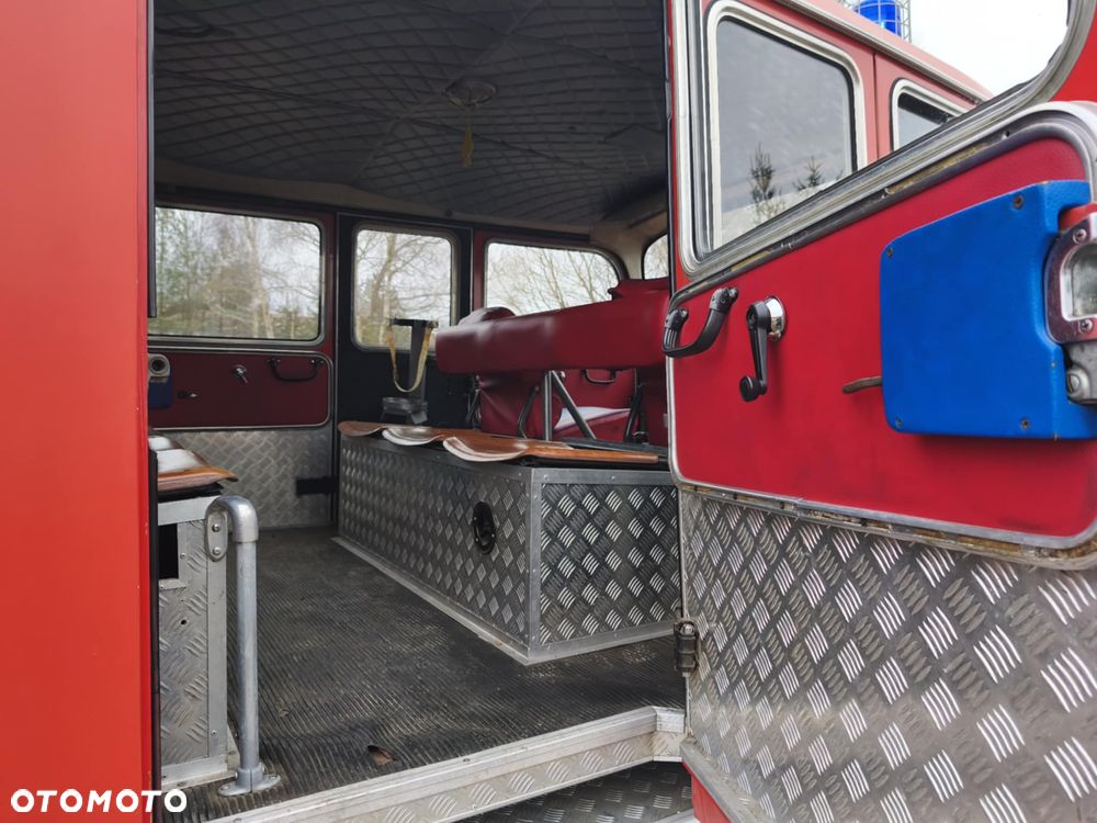 Mercedes-Benz LAF 1113 B - 7