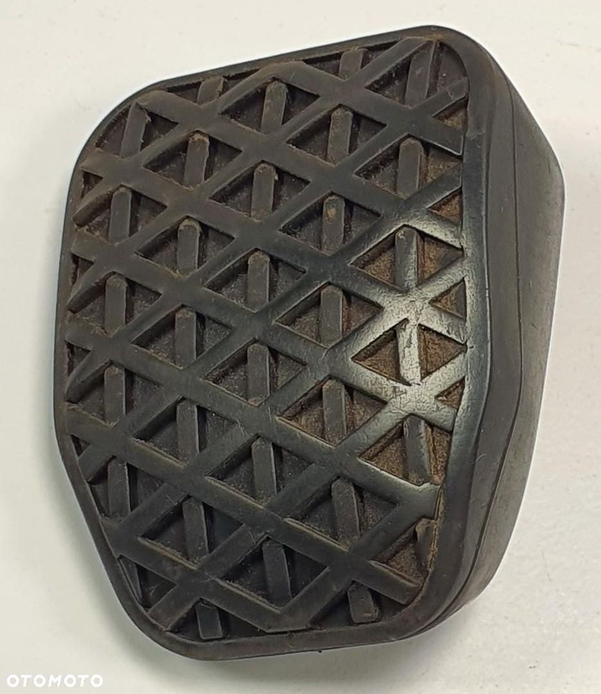 GUMA NAKŁADKA NA PEDAŁ HAMULCA BMW 3 E46 1160422 - 1