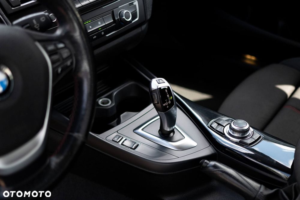 BMW Seria 1 116i Sport Line - 9