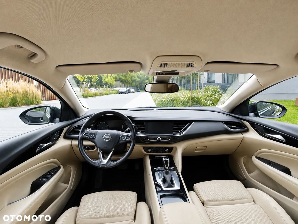 Opel Insignia 2.0 T 4x4 Elite S&S - 30