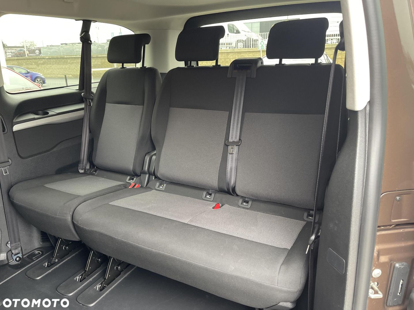 Toyota Proace Verso - 16