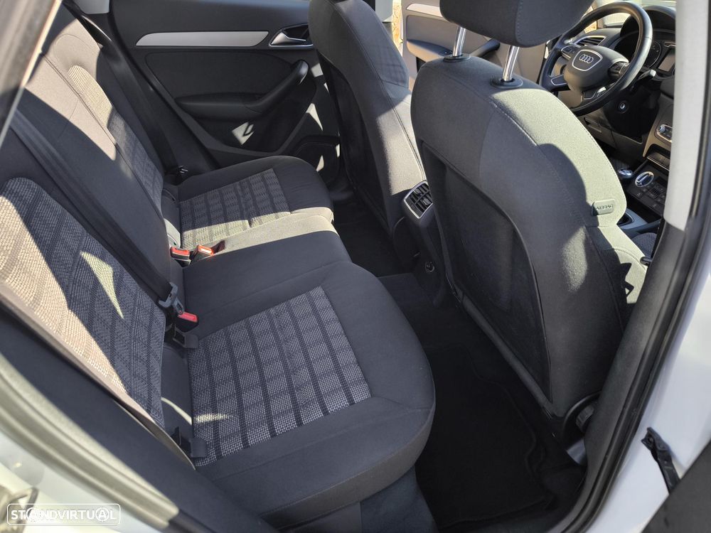 Audi Q3 2.0 TDI Sport Edition - 10