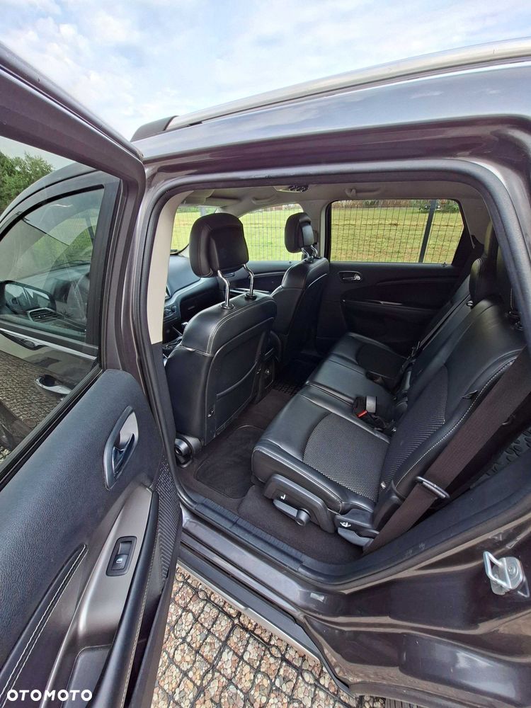 Dodge Journey - 4