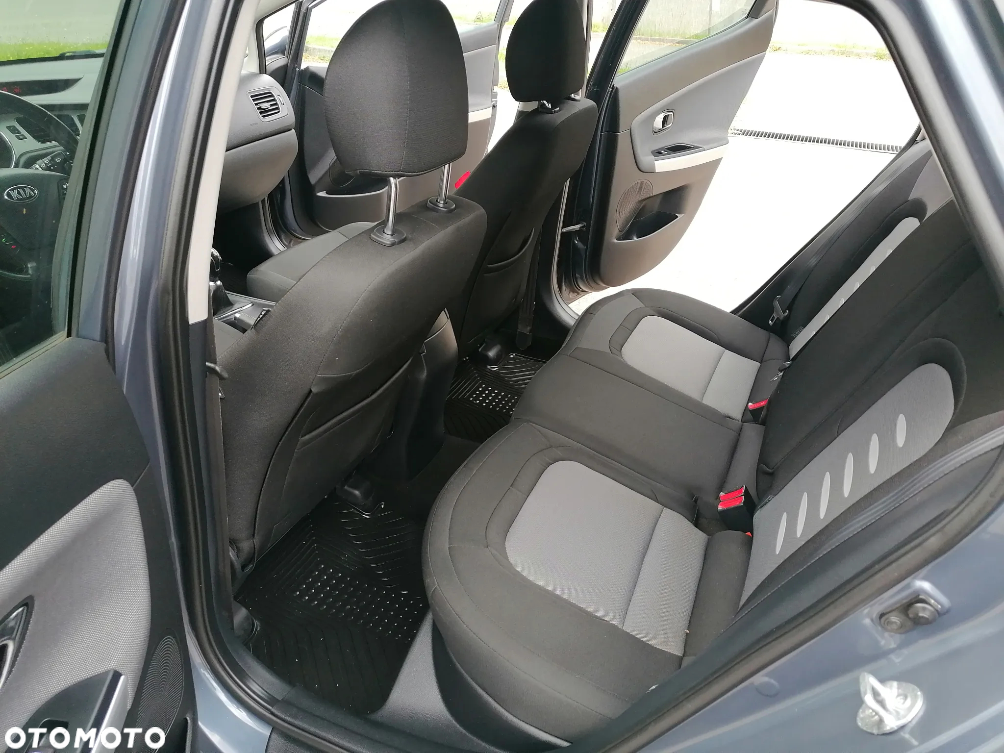Kia Ceed 1.4 CVVT Dream Team Edition - 22
