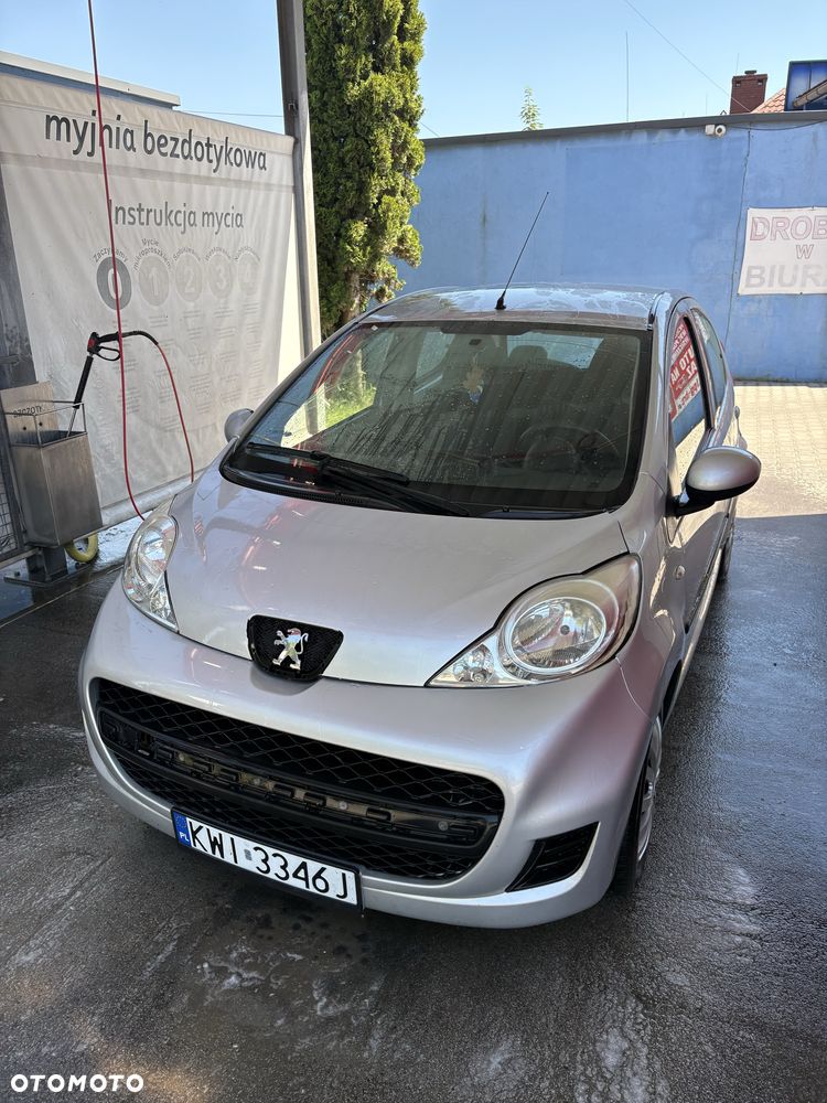 Peugeot 107 - 1