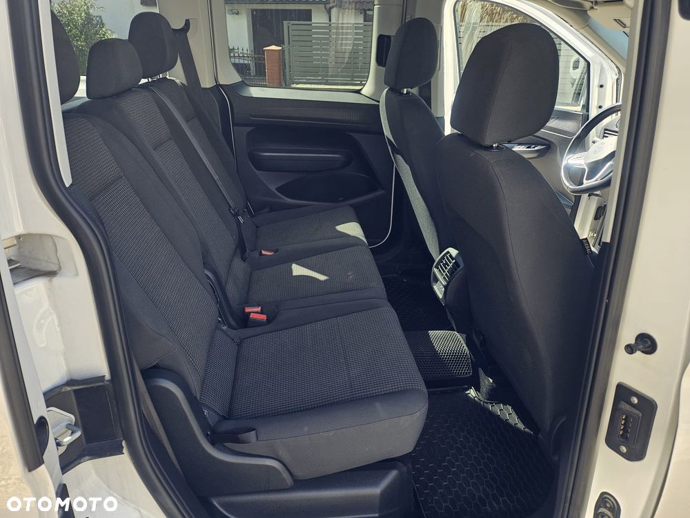 Volkswagen Caddy 1.5 TSI Style DSG - 14