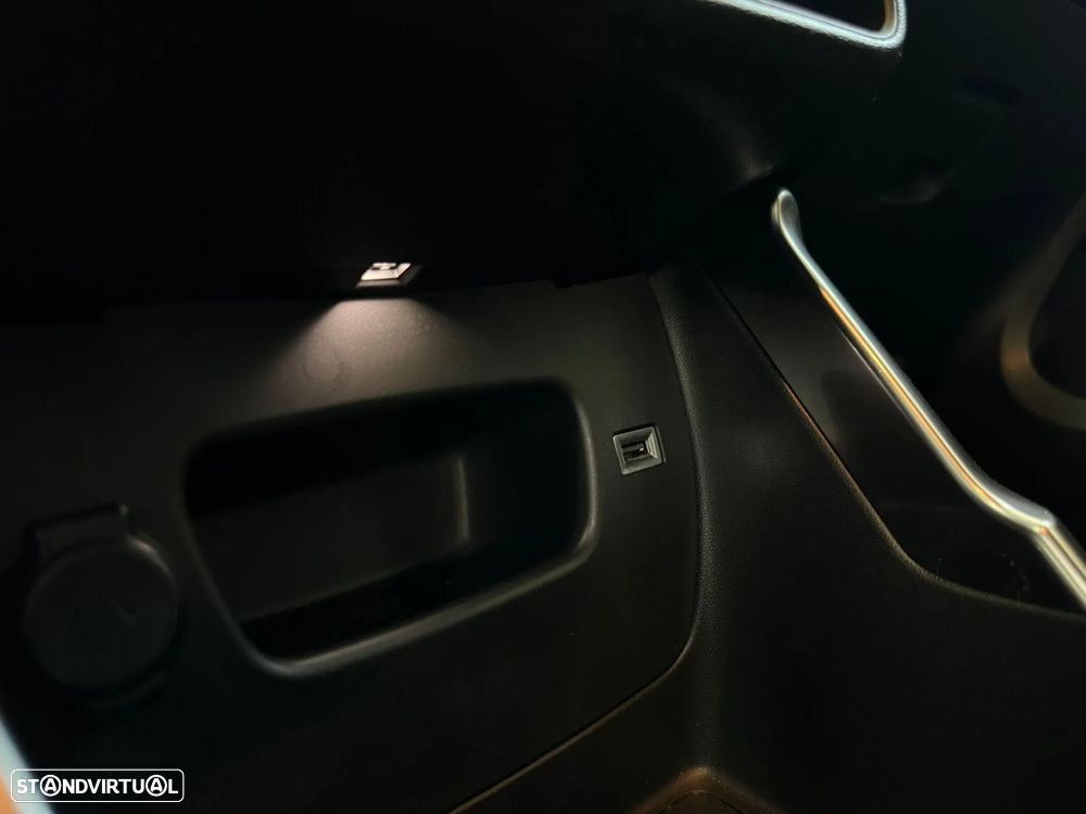 Citroën C3 Aircross 1.2 PureTech C-Series - 27