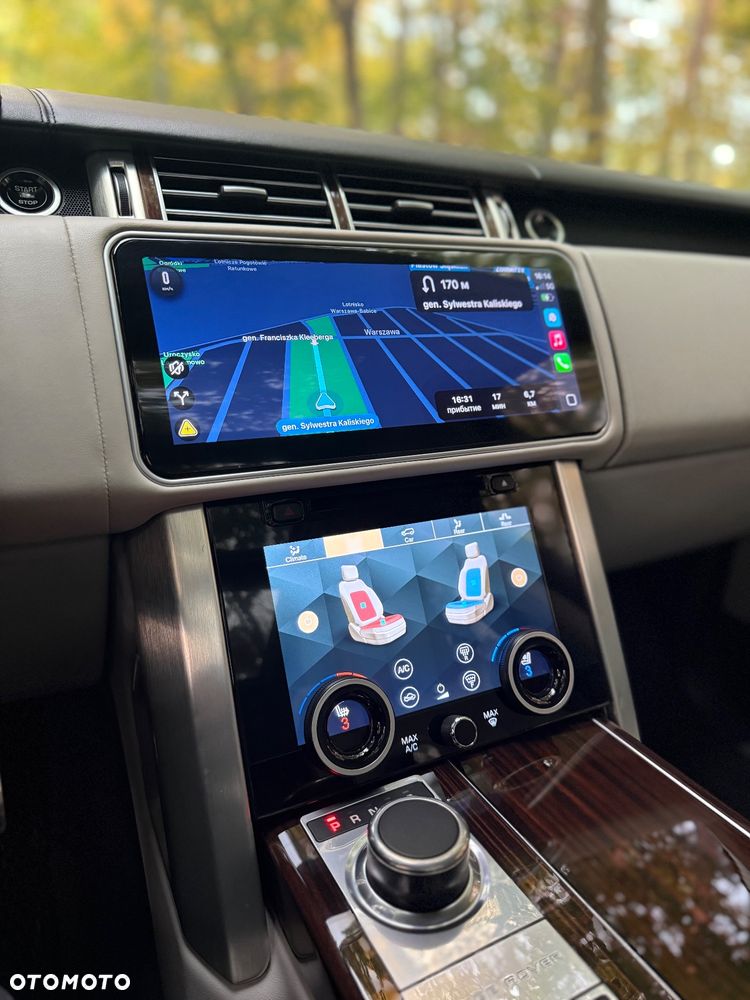 Land Rover Range Rover 4.4SD V8 Vogue - 12