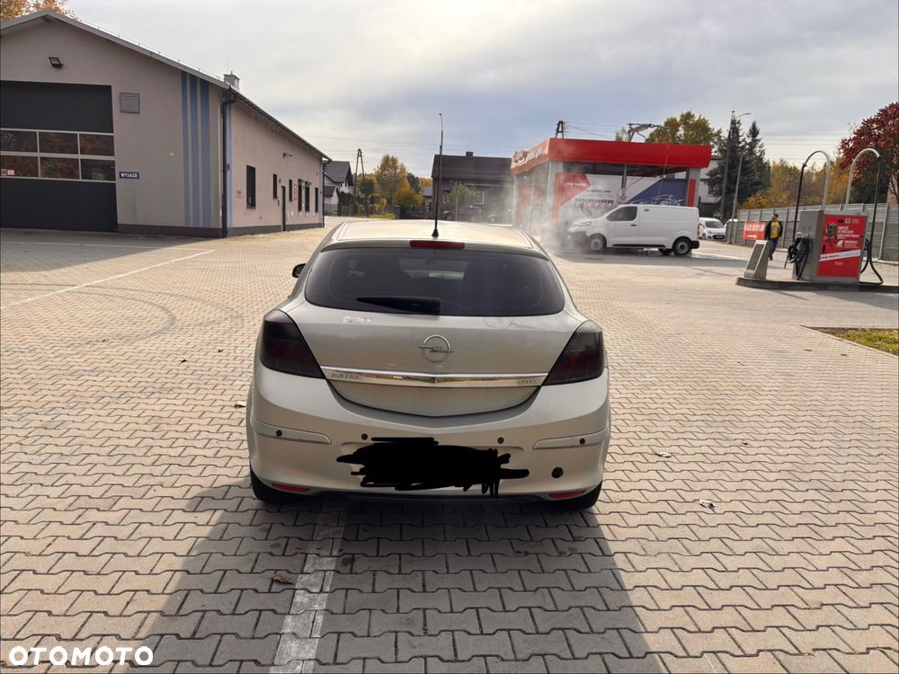 Opel Astra - 4