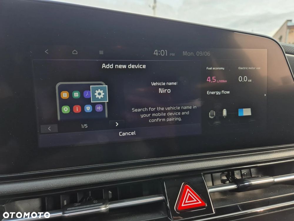 Kia Niro 1.6 GDI Hybrid L Business Line - 23