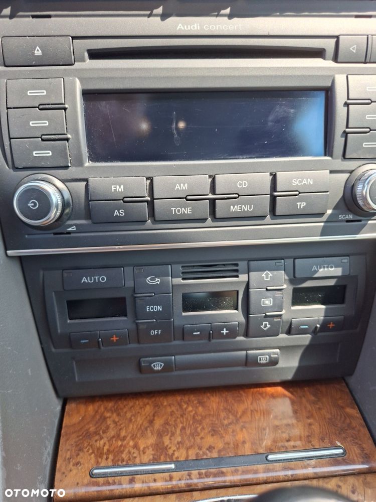 Audi A4 Avant - 5