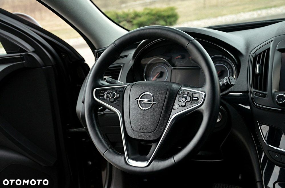 Opel Insignia - 20