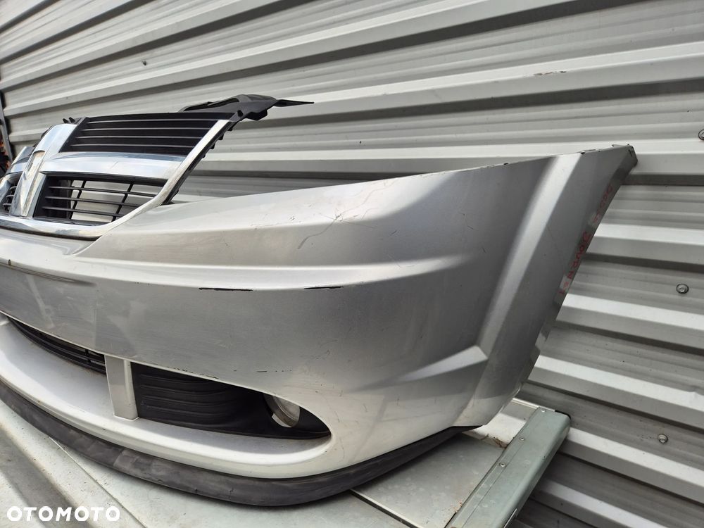 Zderzak przód przedni Dodge Journey - 3