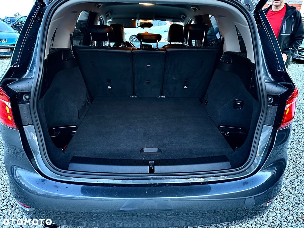 BMW Seria 2 218d Sport-Aut Advantage - 13