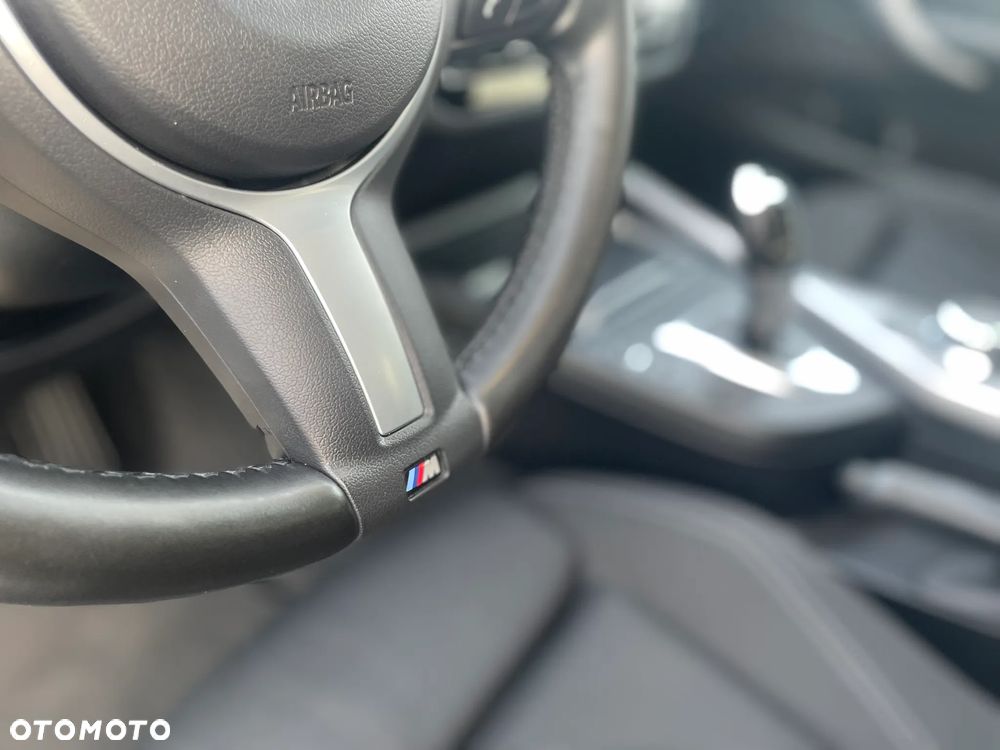 BMW Seria 1 118i Edition M Sport Shadow - 15