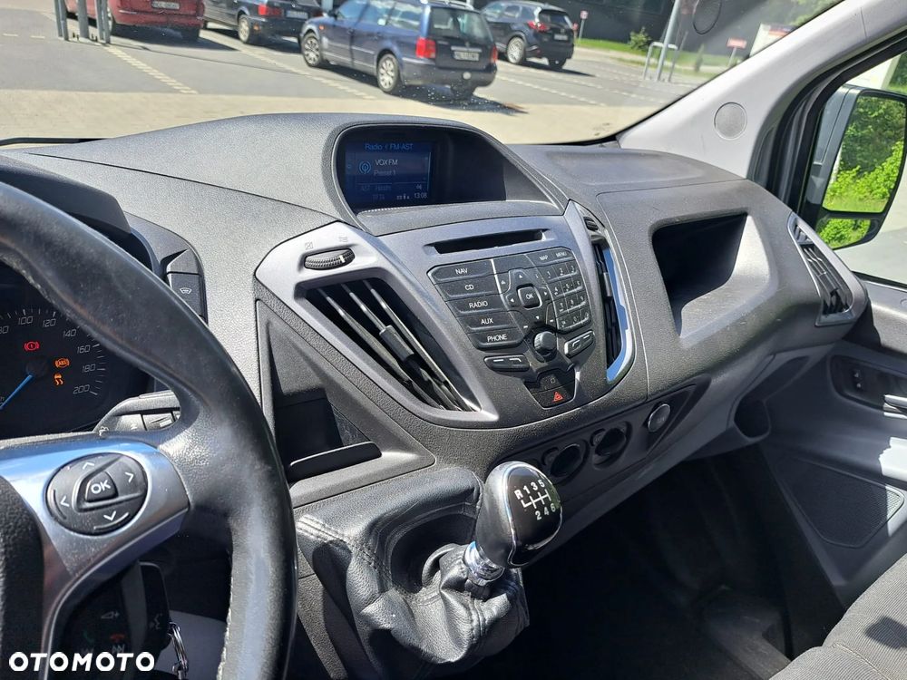 Ford TRANSIT CUSTOM - 14