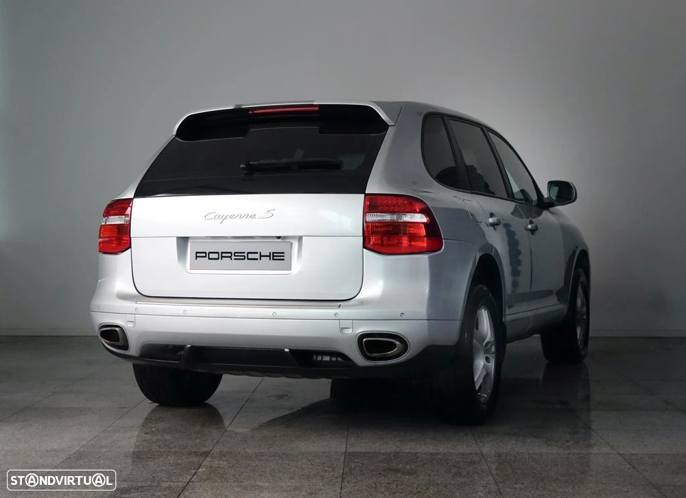 Porsche Cayenne S Tiptronic - 4