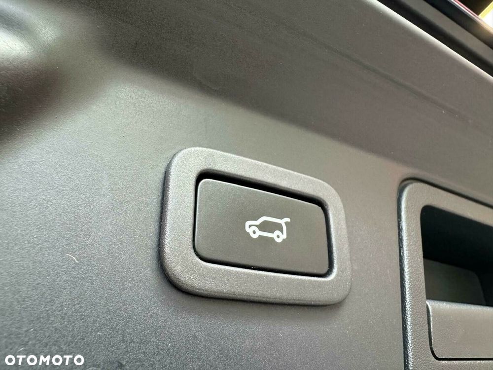 Land Rover Range Rover Velar - 27