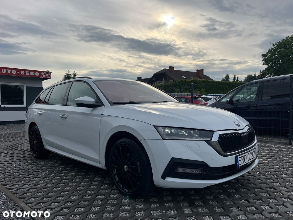 Skoda Octavia Combi 2.0 TDI DSG Exclusive Plus - 10