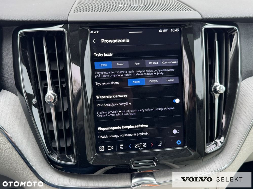 Volvo XC 60 T6 Plug-In Hybrid AWD Plus Dark - 26
