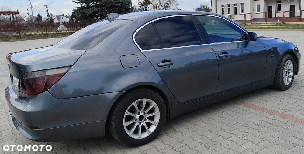 BMW Seria 5 520d - 6