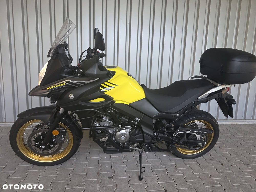 Suzuki V-STROM - 2