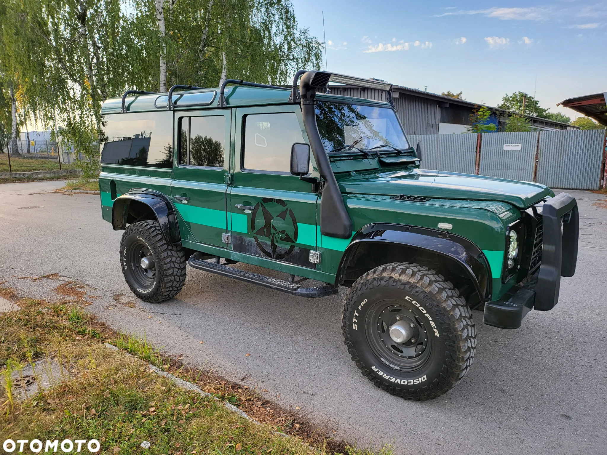 Land Rover Defender 110 2.5 TDI - 12